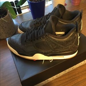 Jordan 4 laser black gum